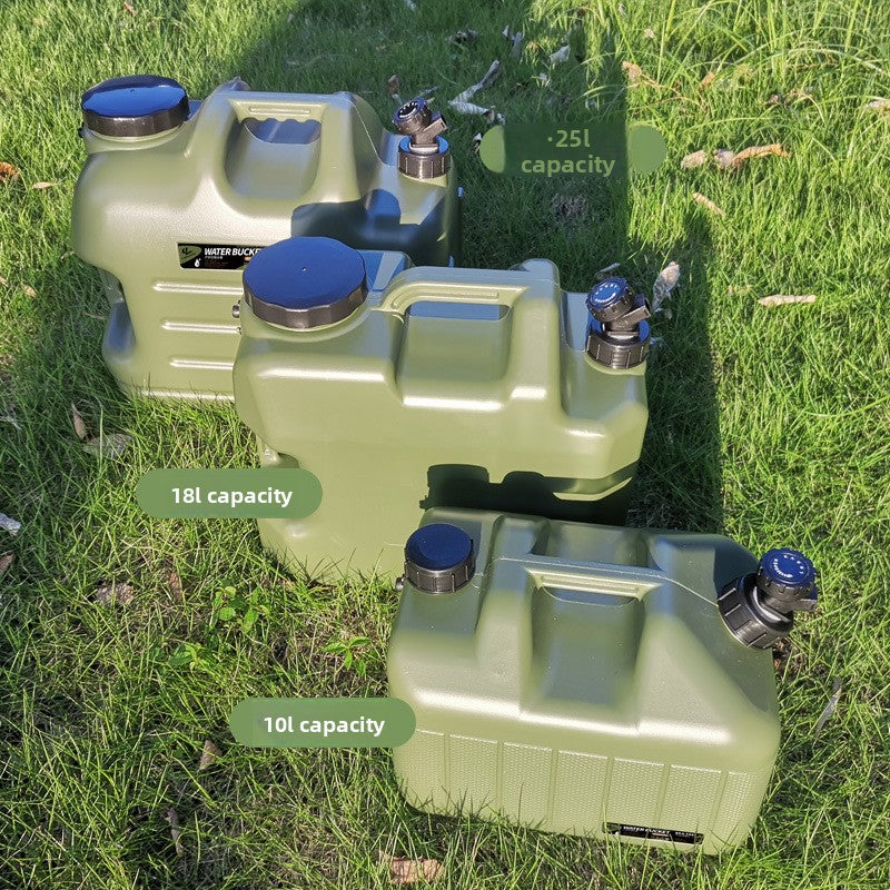 Outdoor thick-walled water bucket