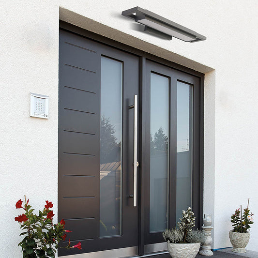 Outdoor Wall Lamp