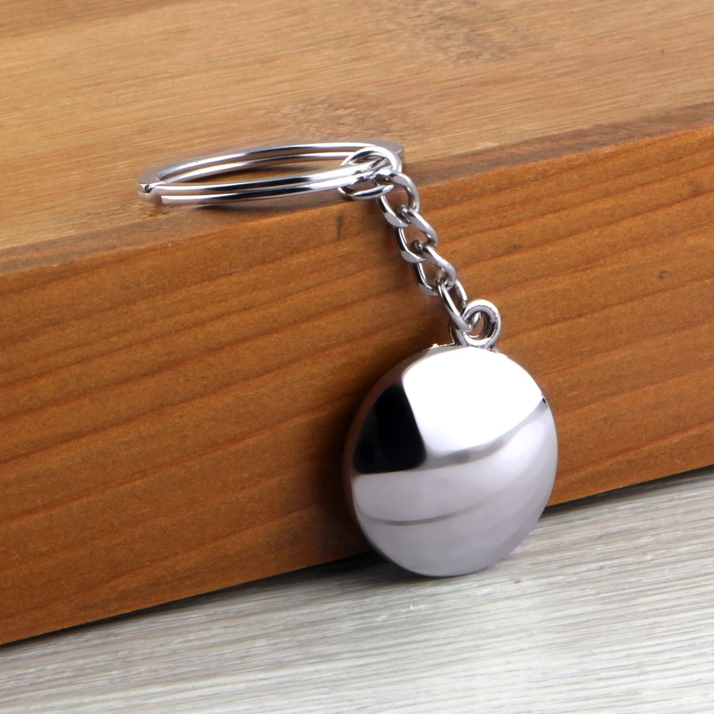 Oval Compass Design Metal Keychain with Laser Engraving