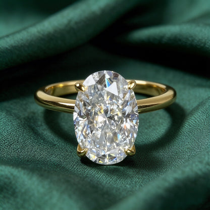 Oval moissanite ring
