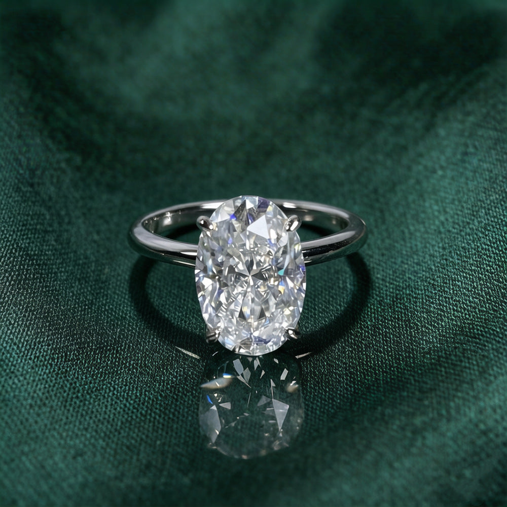 Oval moissanite ring