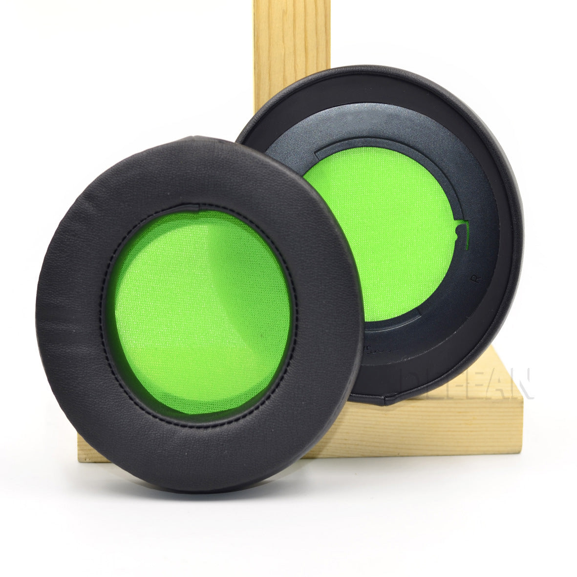 Over-ear headphones with foam earcups