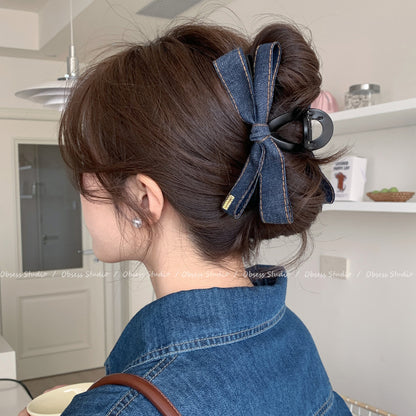 Oversized Hair Claw Clip for Women, 13cm Fashion Hair Grip