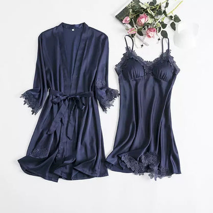 Padded nightgown with straps
