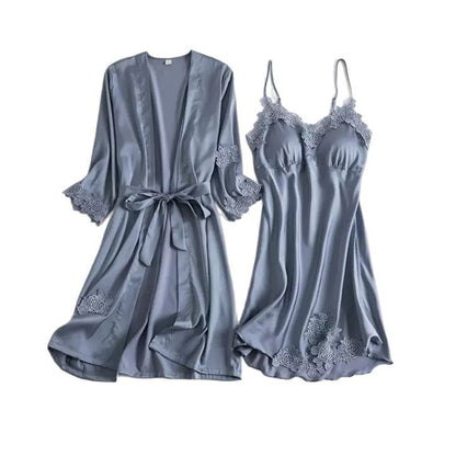 Padded nightgown with straps