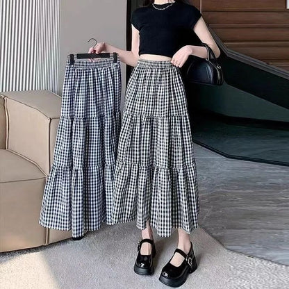 Paid Half Skirt