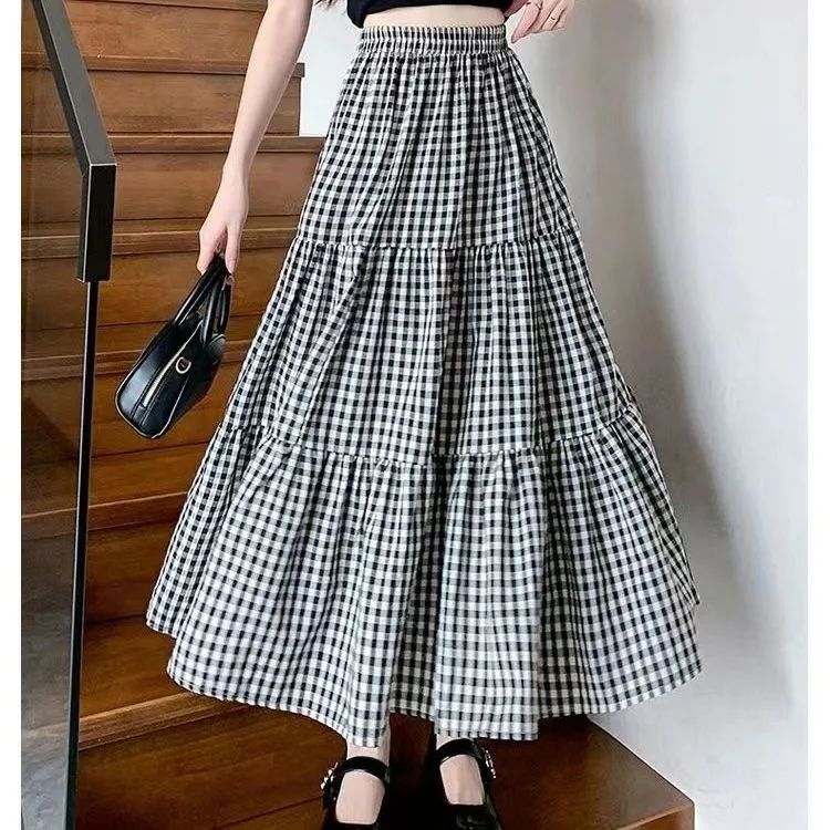 Paid Half Skirt