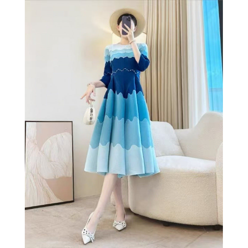 Palace Style Gradient Pleated Dress