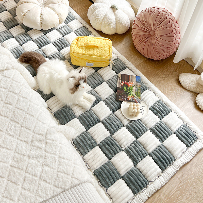 Patterned checkered sofa cushion