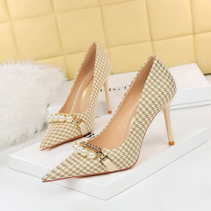 Peacock-patterned low-heeled high-heel shoes