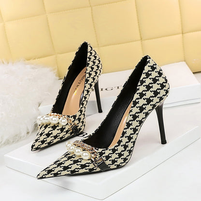 Peacock-patterned low-heeled high-heel shoes