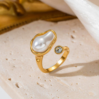 Pearl Adjustable Ring