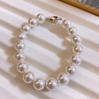 Pearl bracelet