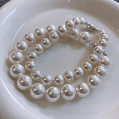Pearl bracelet