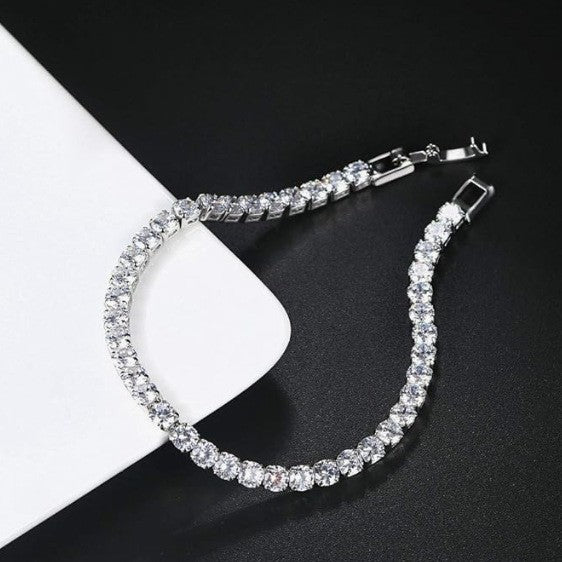 Pearl Bracelet Sweater Chain