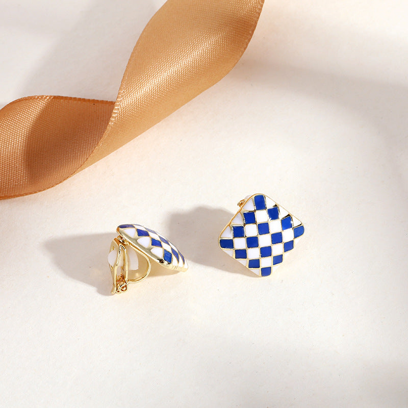 Pearl Ear Clips