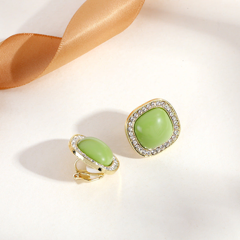 Pearl Ear Clips