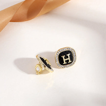 Pearl Ear Clips