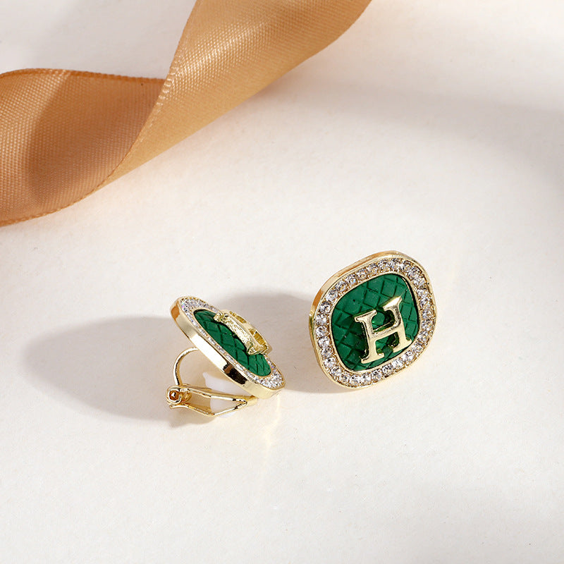 Pearl Ear Clips