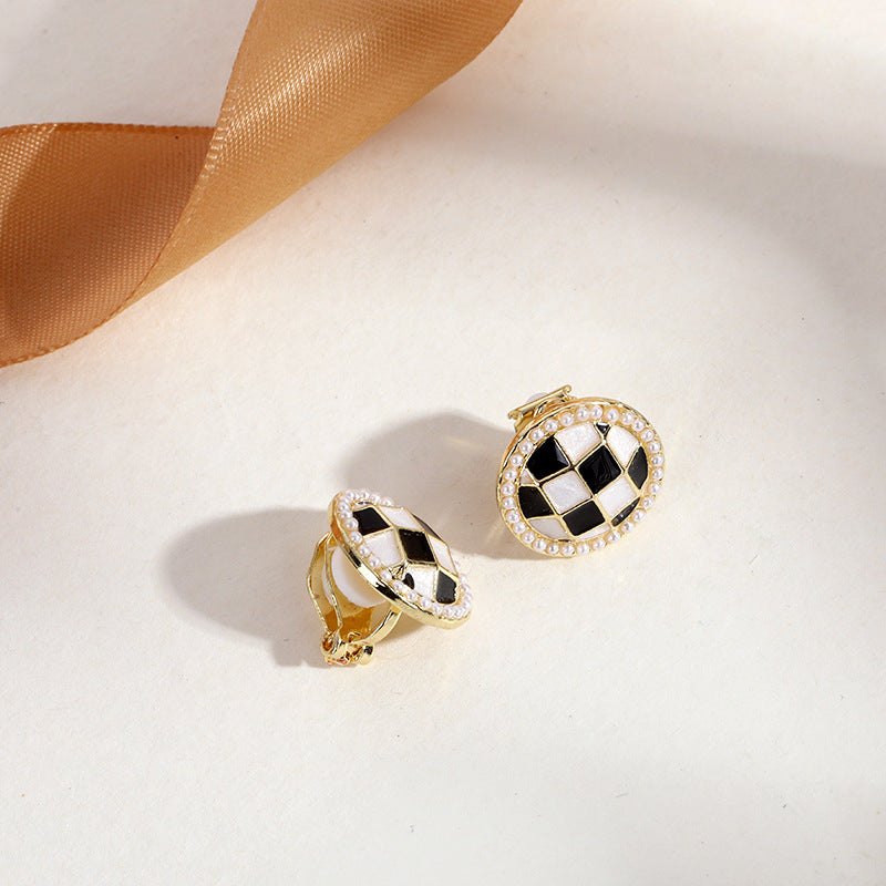 Pearl Ear Clips