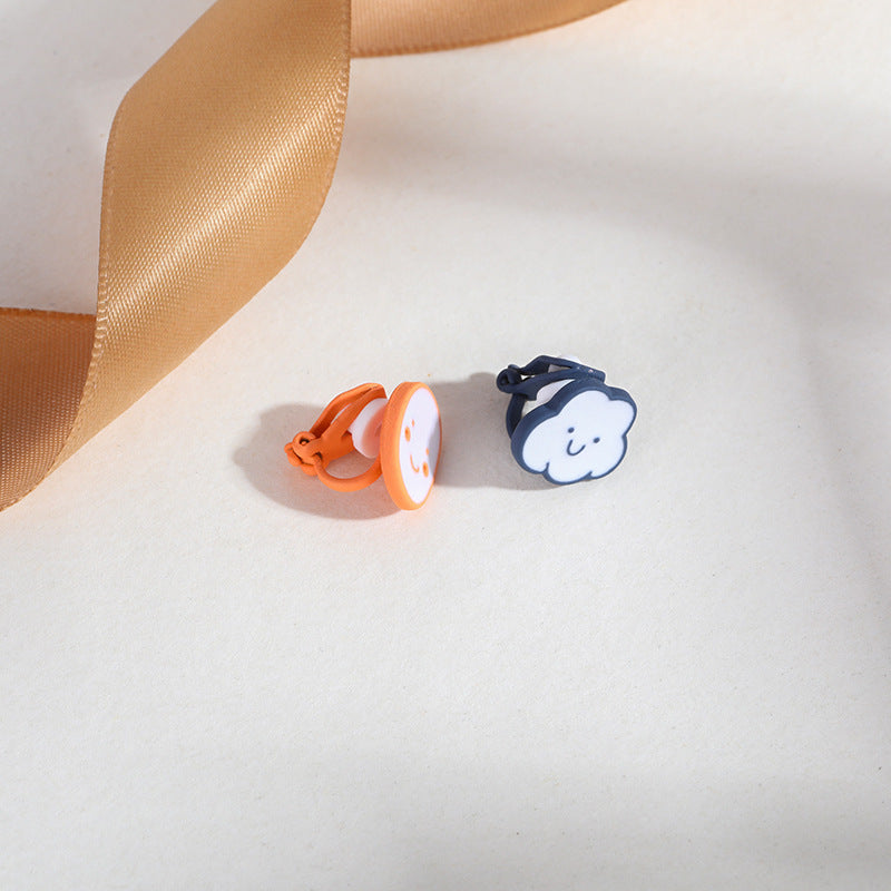 Pearl Ear Clips