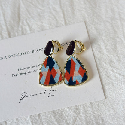 Pearl Ear Clips