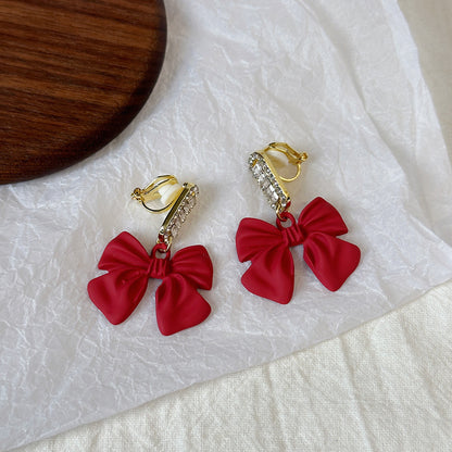 Pearl Ear Clips