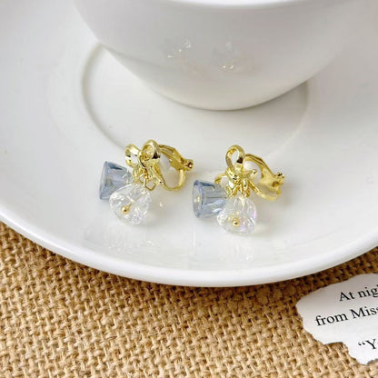 Pearl Ear Clips