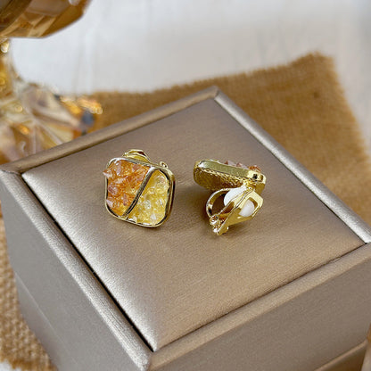 Pearl Ear Clips