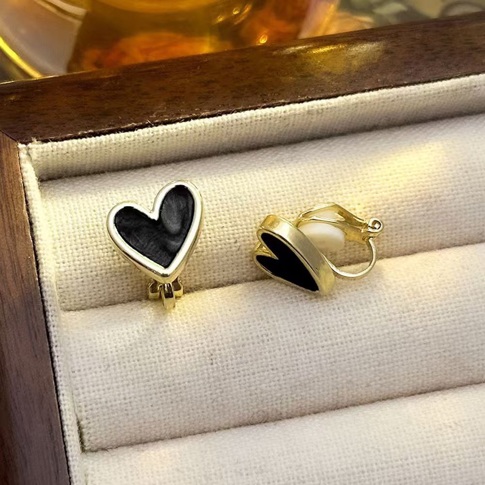 Pearl Ear Clips