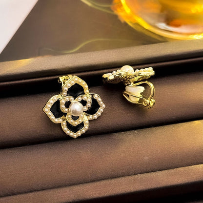 Pearl Ear Clips