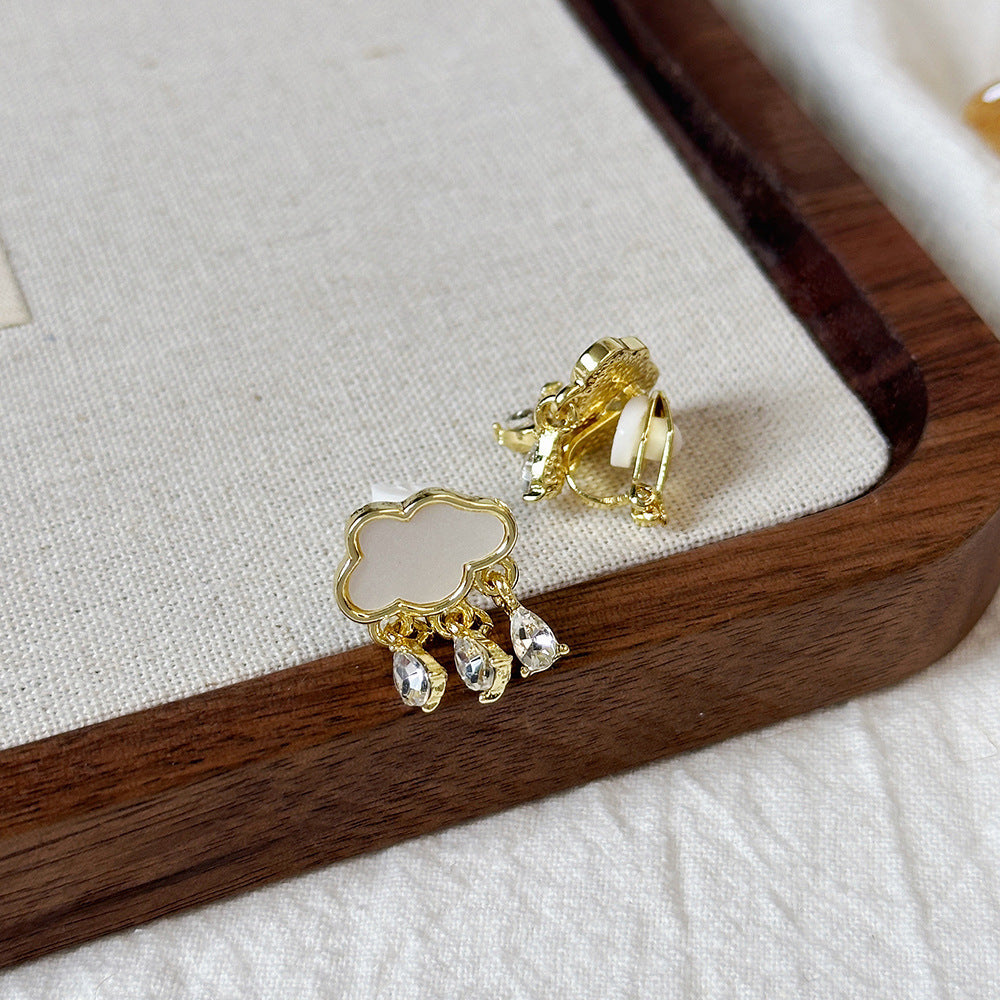 Pearl Ear Clips