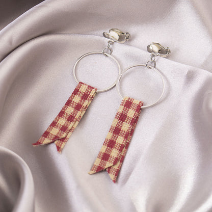 Pearl Ear Clips