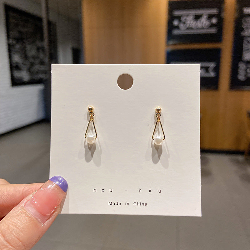 pearl earrings
