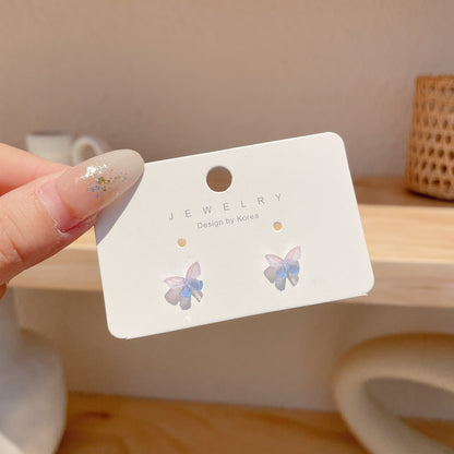 pearl earrings