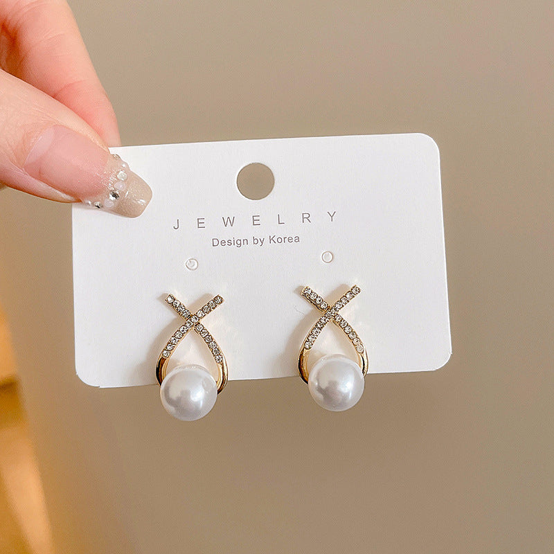 pearl earrings