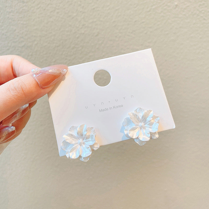 pearl earrings