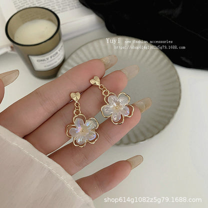 pearl earrings