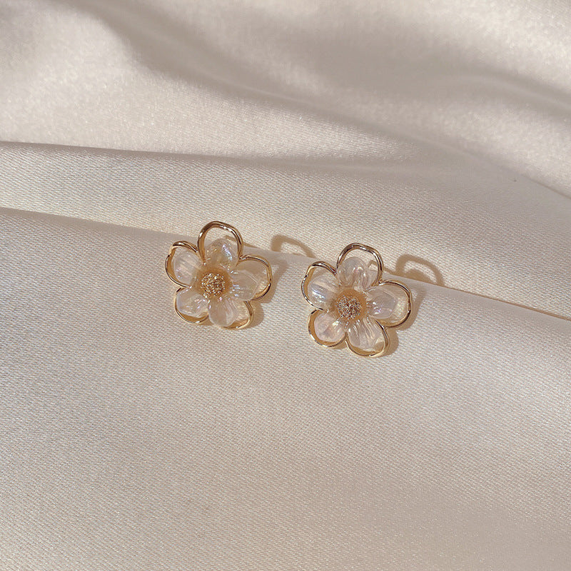 pearl earrings