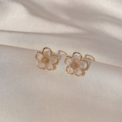 pearl earrings