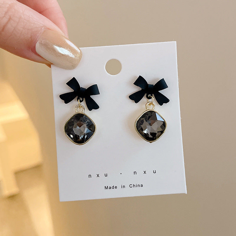 pearl earrings
