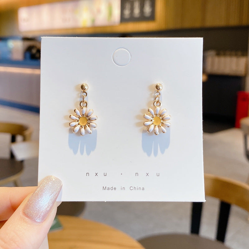pearl earrings
