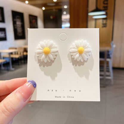 pearl earrings