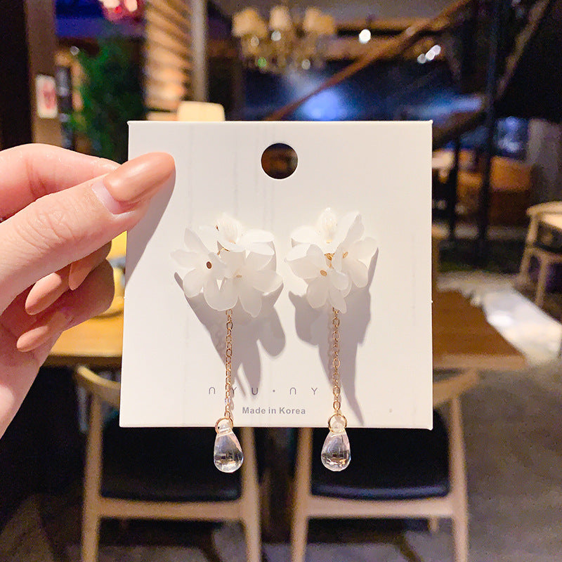 pearl earrings