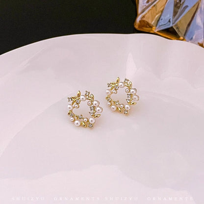 pearl earrings