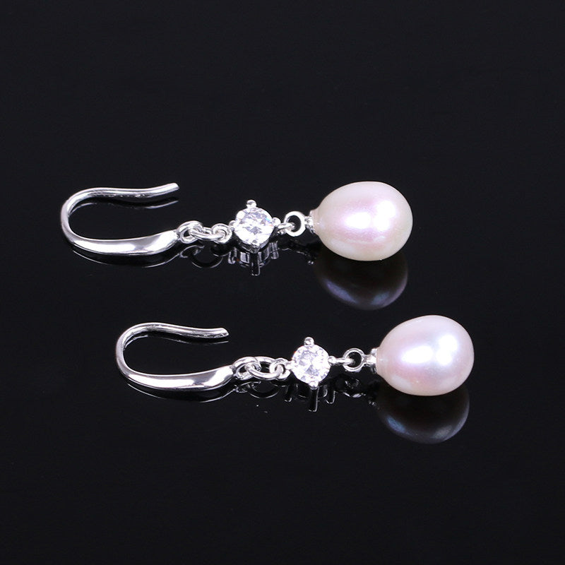 pearl earrings