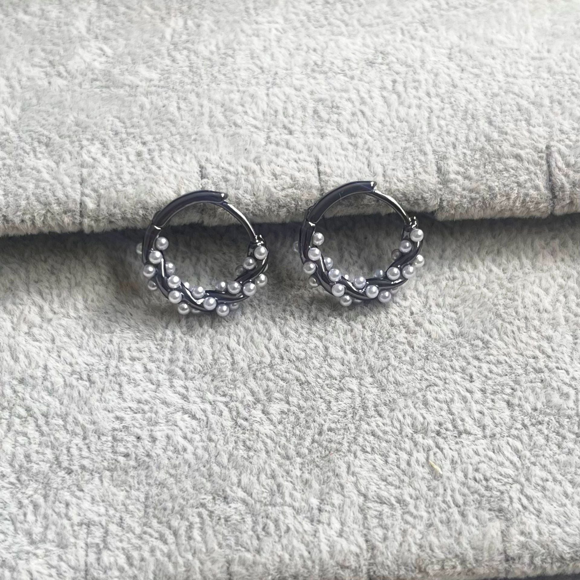 Pearl Earrings
