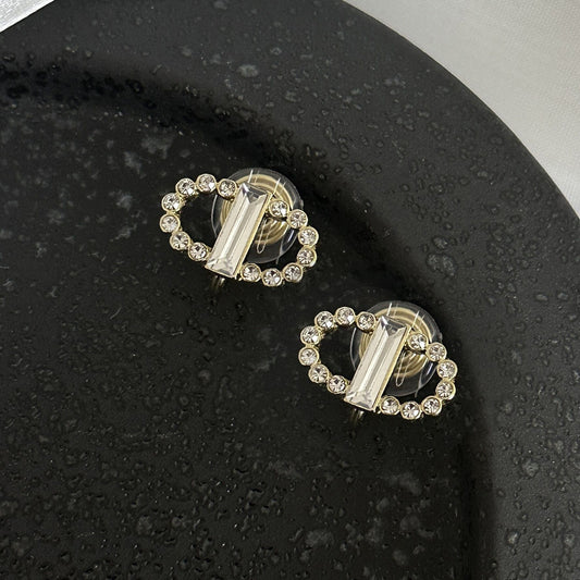 Pearl earrings without pierced ears