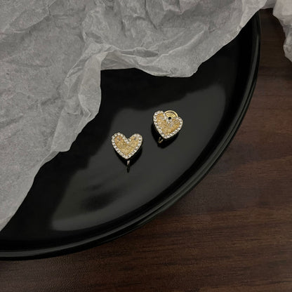 Pearl earrings without pierced ears