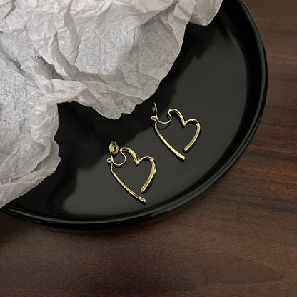 Pearl earrings without pierced ears